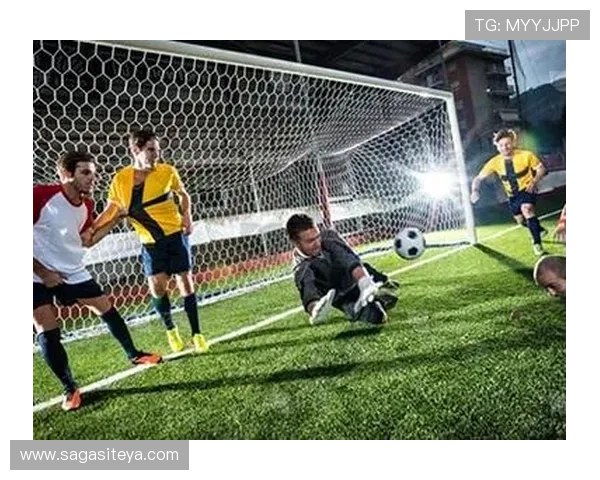 立即体验足球直播在线乐趣，随时随地观看比赛精彩